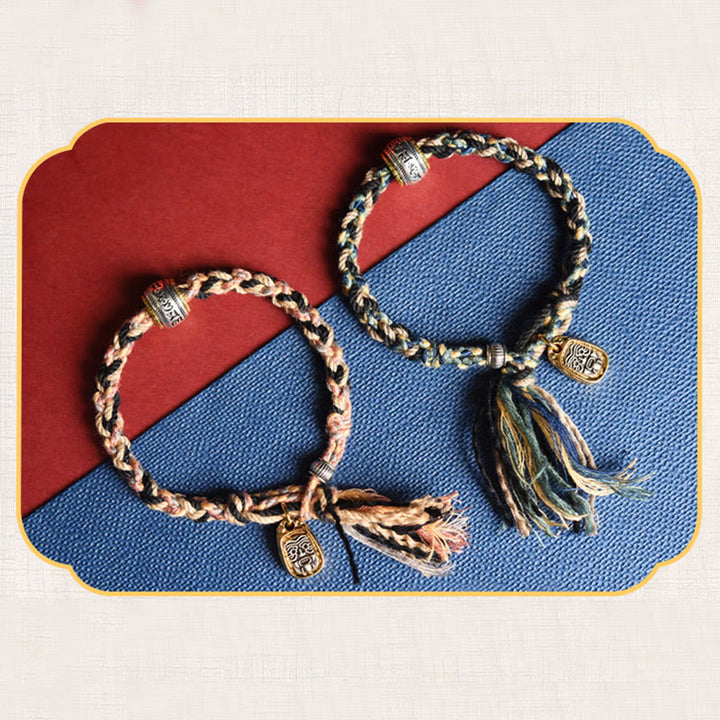 Buddha Stones Zakiram Déesse de la richesse Om Mani Padme Hum Bracelet fait main pour la paix