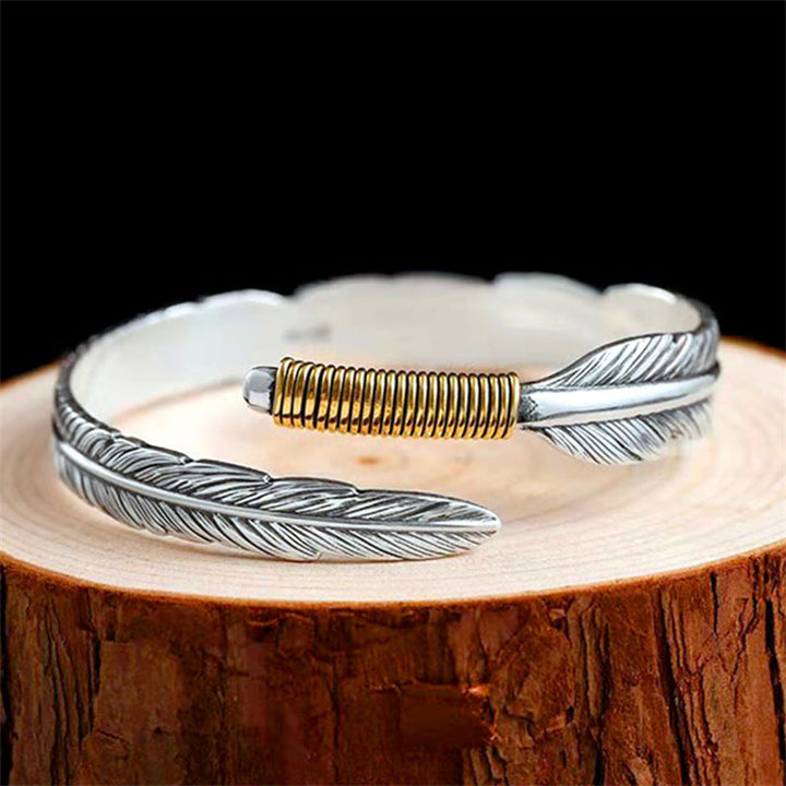 Bracelet manchette porte-bonheur gravé avec motif de Buddha Stones