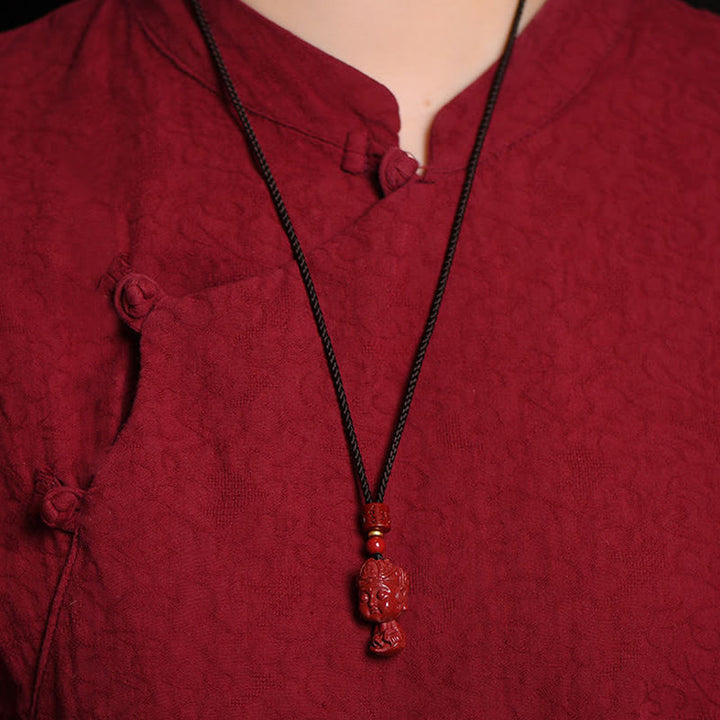 Buddha Stones Zodiaque chinois Bouddha natal Amulette en cinabre naturel Collier pendentif éloignant les mauvais esprits