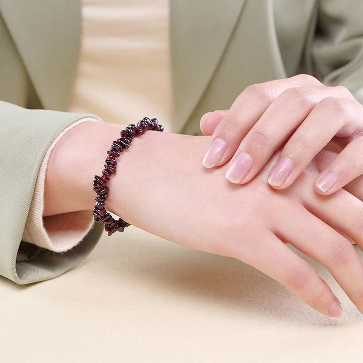 Bracelet apaisant et chaleureux en pierre de cristal de forme irrégulière naturelle - image 26