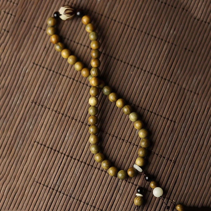 Bracelet double tour apaisant en bois de santal vert et graines de lotus Buddha Stones