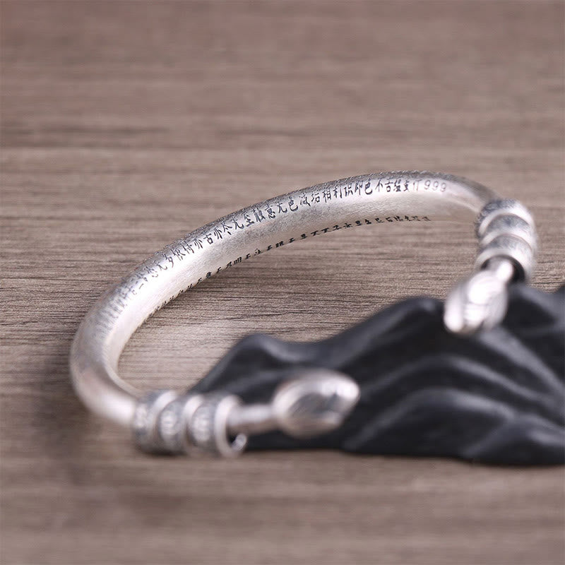 Bracelet jonc en argent sterling 999 Buddha Stones et cœur gravé Om Mani Padme Hum