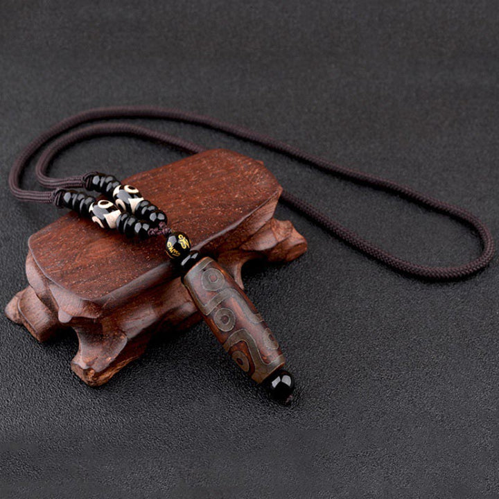 Collier de protection de richesse en perles Dzi à neuf yeux de Buddha Stones
