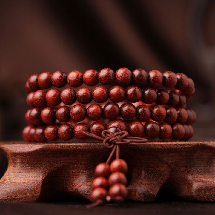 Bracelet de méditation Buddha Stones à petites feuilles en bois de santal rouge avec 108 perles