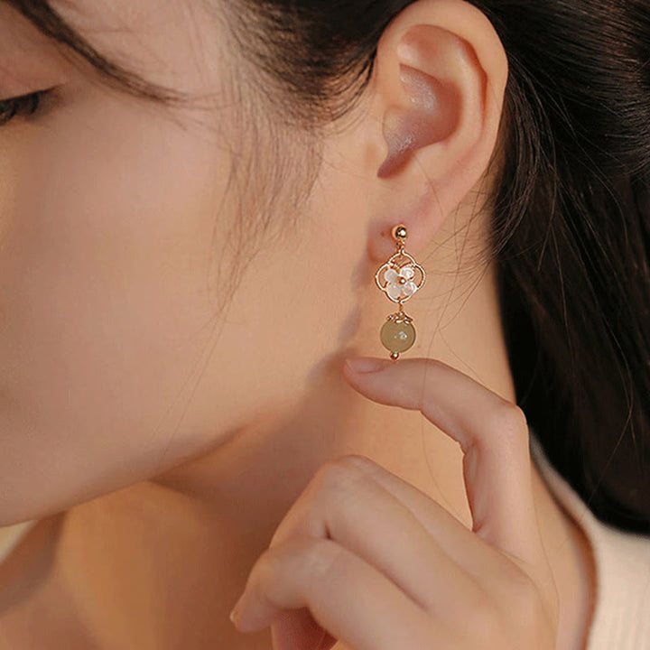 Boucles d'oreilles pendantes en jade et pierre de Tridacna Buddha Stones
