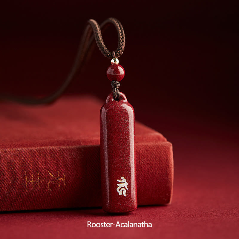 Collier avec pendentif en corde de protection et amulette en cinabre du zodiaque chinois