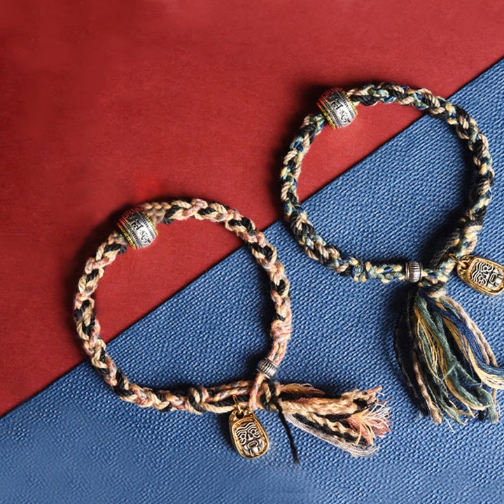 Buddha Stones Zakiram Déesse de la richesse Om Mani Padme Hum Bracelet fait main pour la paix