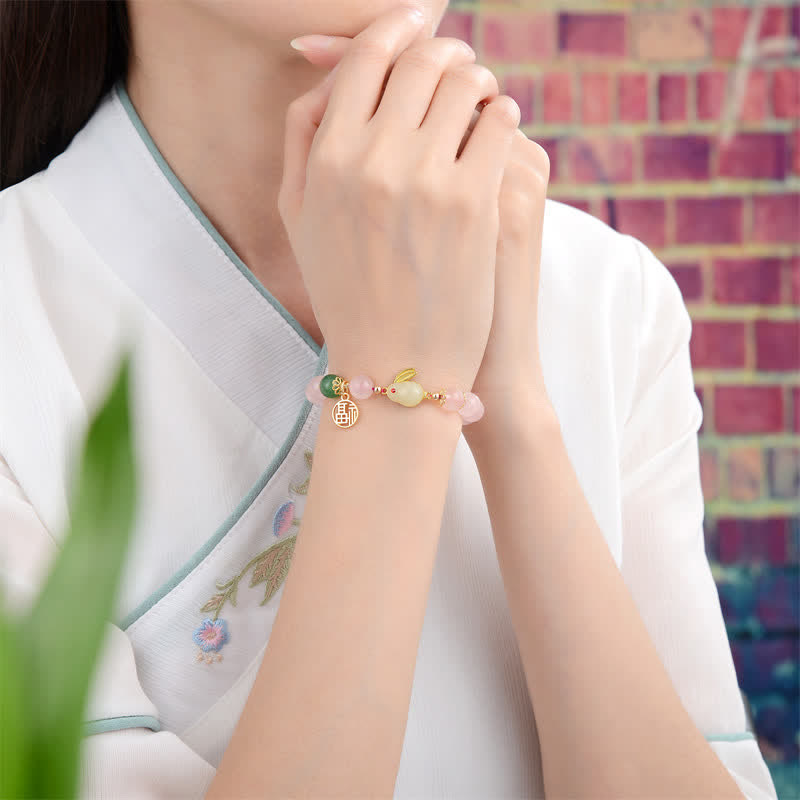 Bracelet de bonheur et d'amour en cristal rose naturel d'agate verte de l'année du lapin