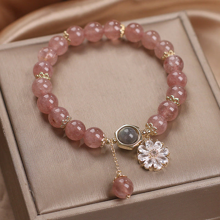 Bracelet de guérison positive avec breloque en forme de marguerite en cristal de quartz fraise naturel
