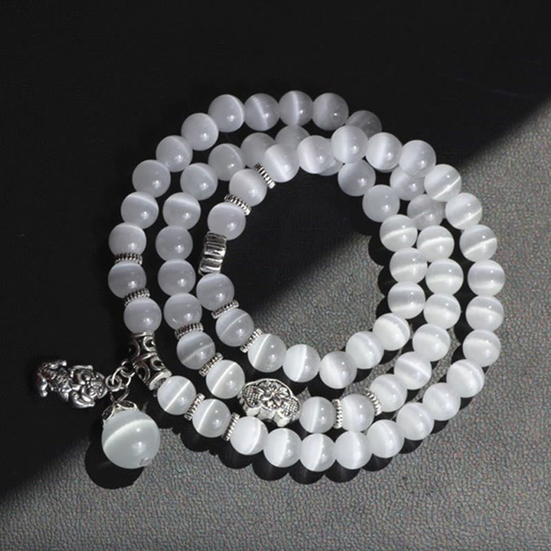 Bracelet triple tour de soutien PiXiu œil de chat en Buddha Stones