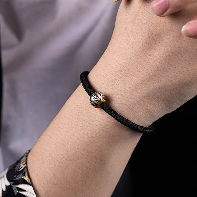 Bracelet tressé en argent sterling 925 fait à la main avec Buddha Stones Om Mani Padme Hum et nœud King Kong