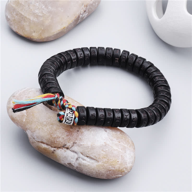 Bracelet tibétain en perles de noix de coco Buddha Stones gravées, mantra Om Mani Padme Hum, bonheur