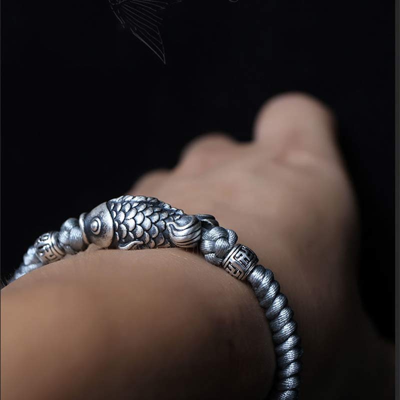 Bracelet tressé en argent avec motif poisson Koi et Buddha Stones