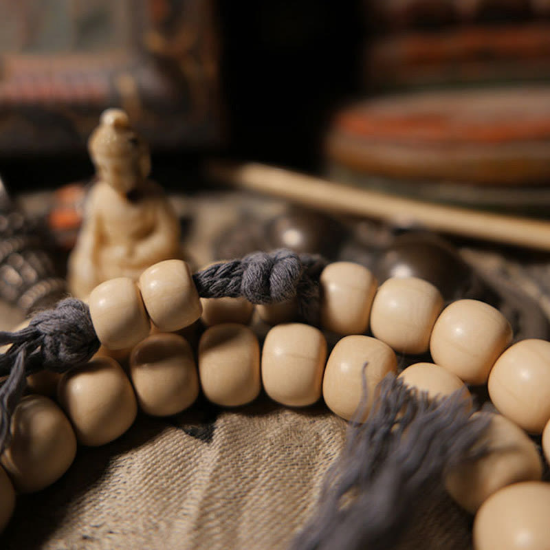 Mala en bois d'Abelia Biflora avec 108 Buddha Stones pour éloigner les mauvais esprits
