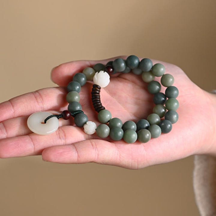 Bracelet double tour en jade et pierre de Buddha Stones avec boucle de paix et sagesse
