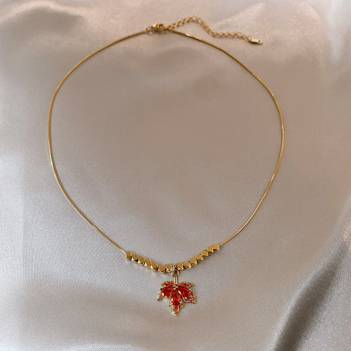 Collier pendentif bague boucles d'oreilles porte-bonheur en zircon et feuille d'érable en Buddha Stones