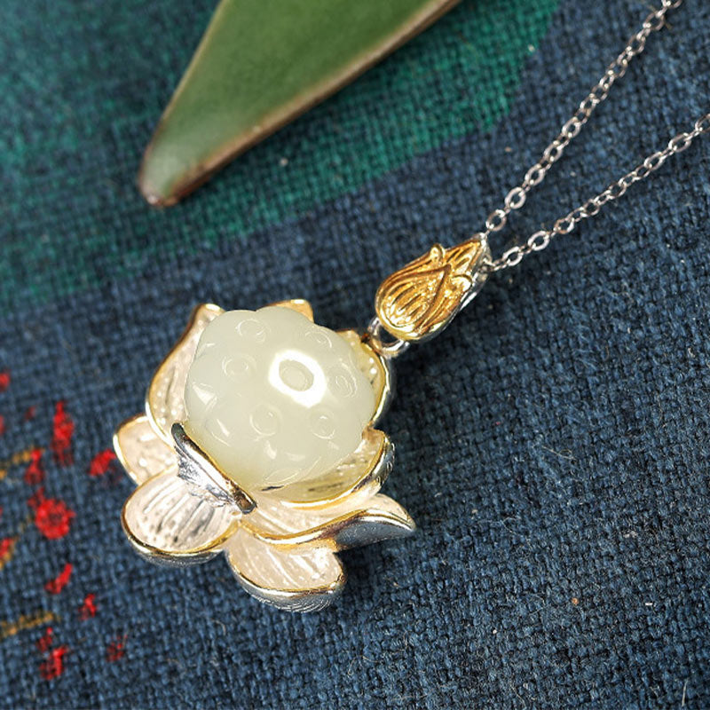 Collier de bonheur en fleur de lotus en jade blanc - image 8