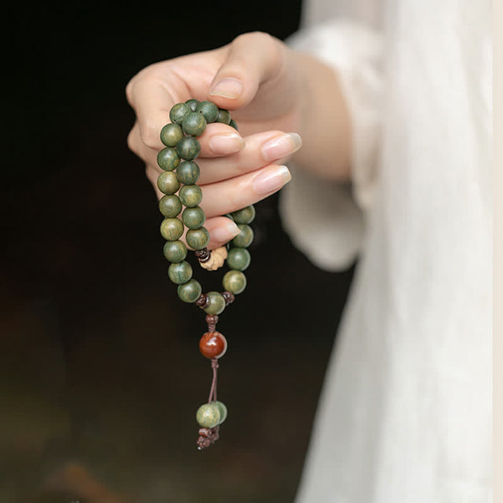 Bracelet de paix positive en bois de santal vert