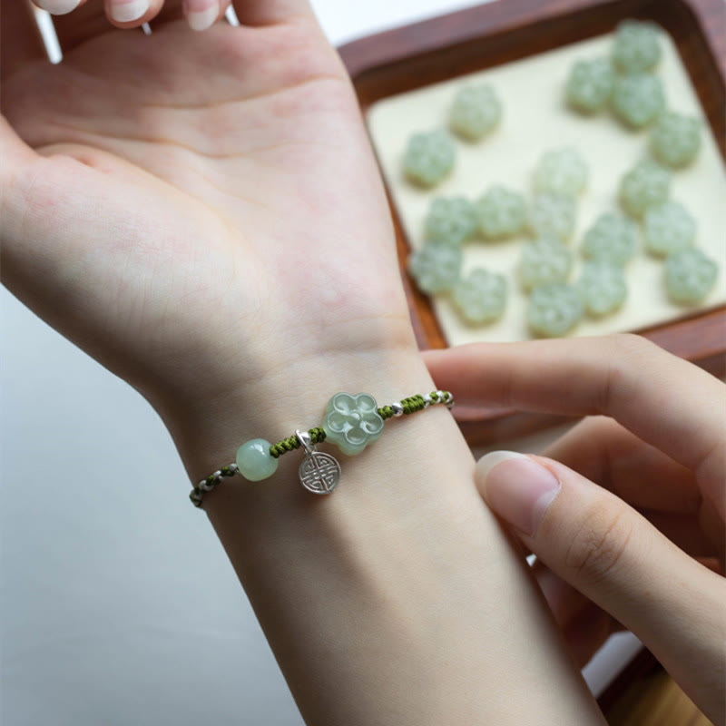 Bracelet tressé en jade fait main avec des Buddha Stones et des fleurs de prunier