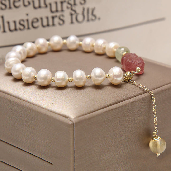 Bracelet à breloques PiXiu Optimism en perles naturelles et quartz fraise de Buddha Stones - image 4