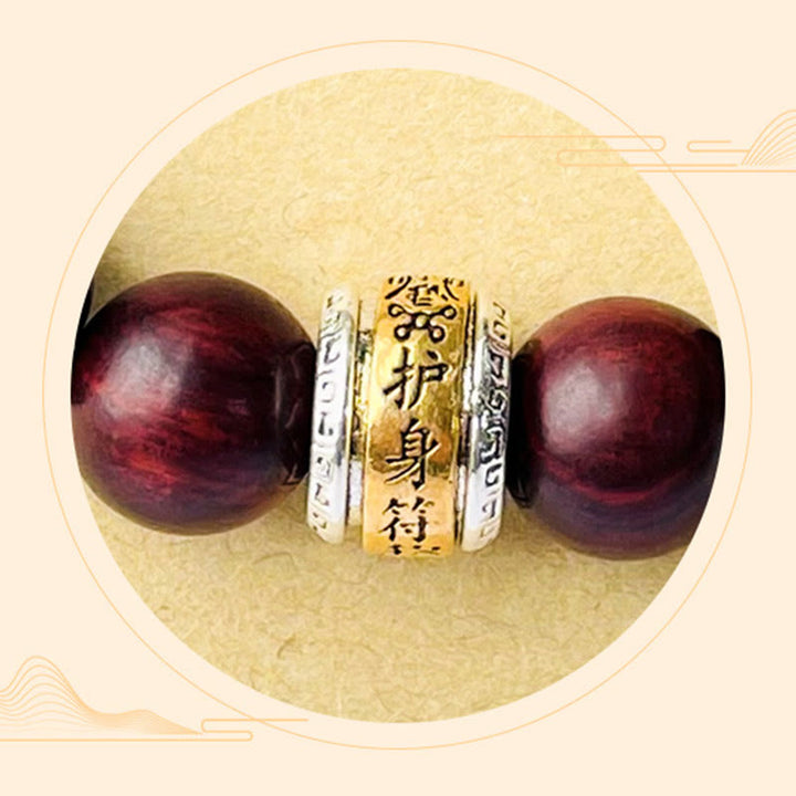 Bracelet de protection en amulette de petite feuille de bois de santal rouge de Buddha Stones