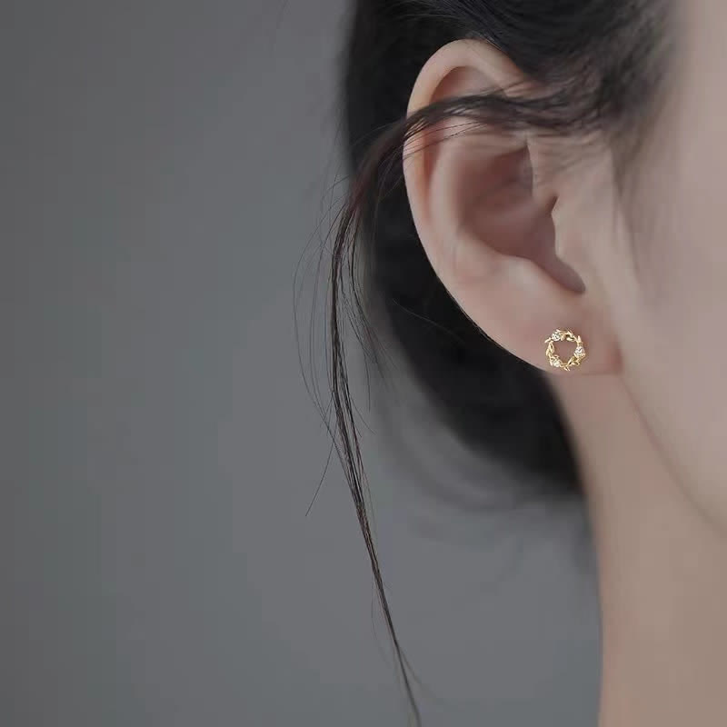 Buddha Stones et métal cuivré en forme de couronne minuscule avec fleurs de bénédiction